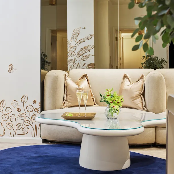 Relaxation Lounge in The Beverly Hills Hotel Spa