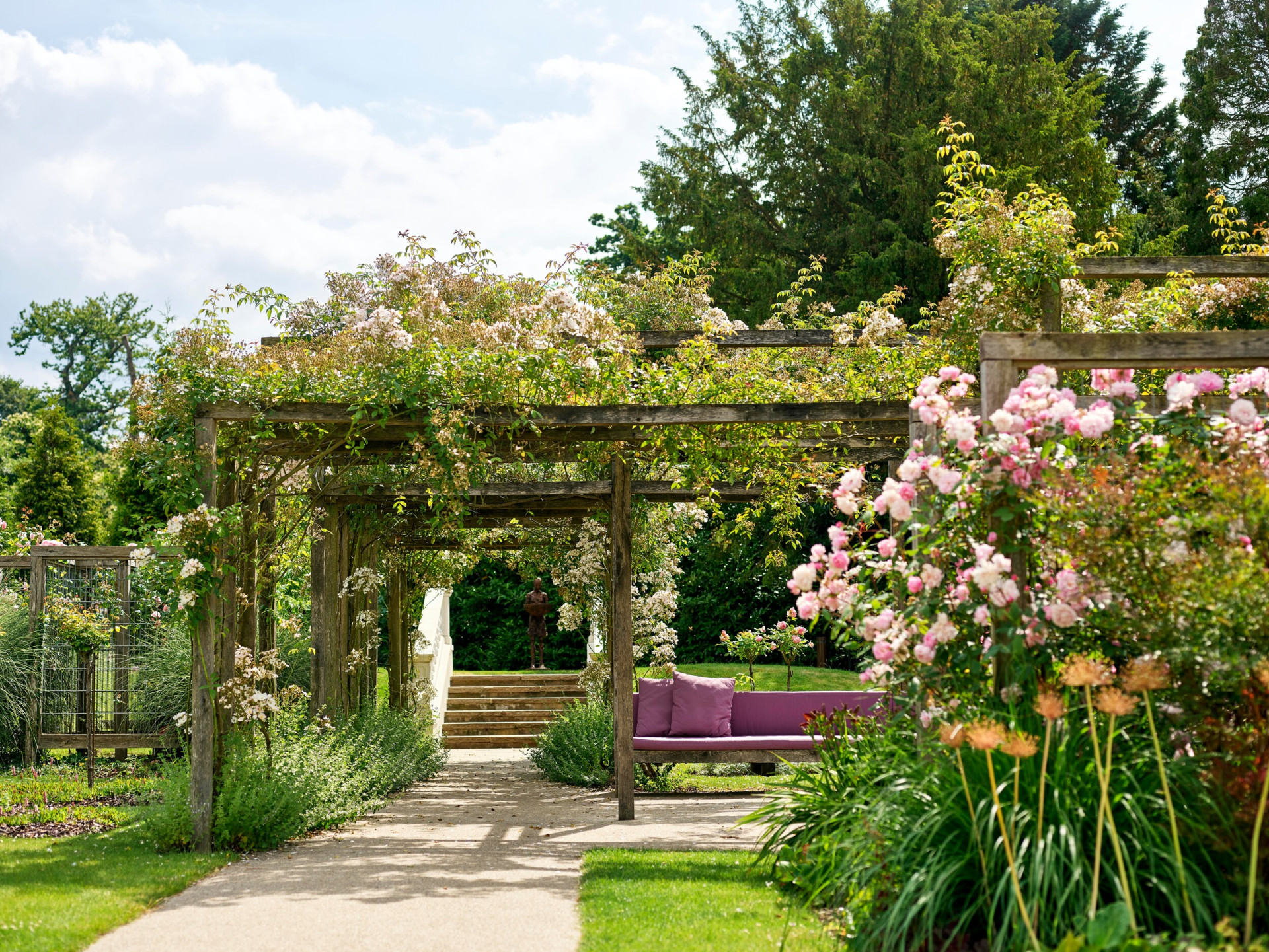 Coworth Park-Rose Garden-highres