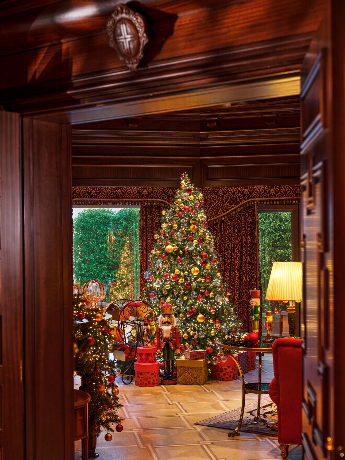 Living room of Presidential Suit with christmas setup