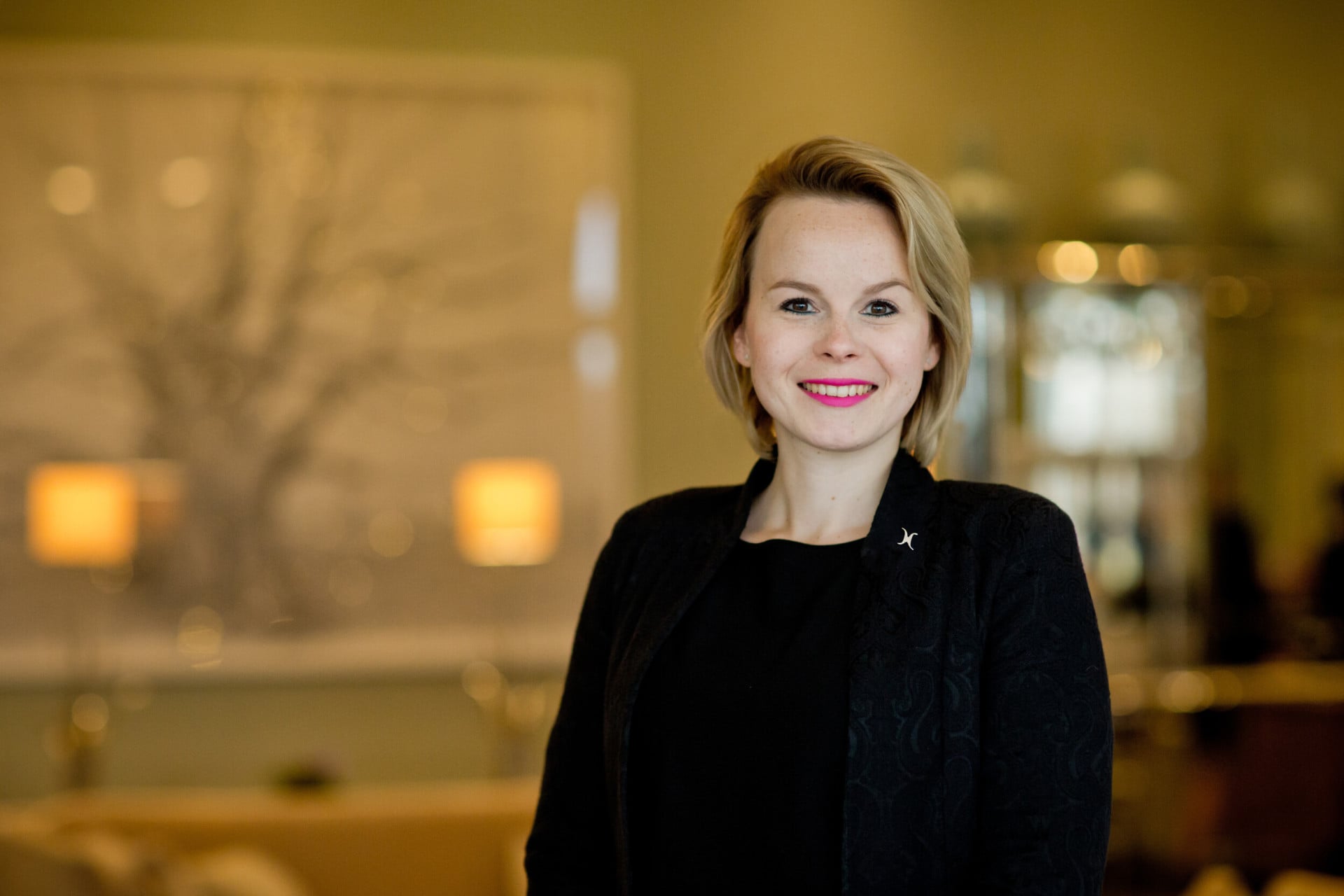 Coworth Park-Assistant Food and Beverage Manager-Mardi Timmer-highres-landscape