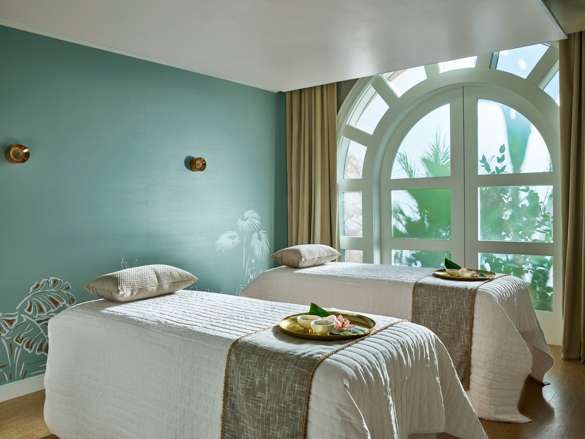 Couples Massage Suite at The Beverly Hills Hotel Spa 
