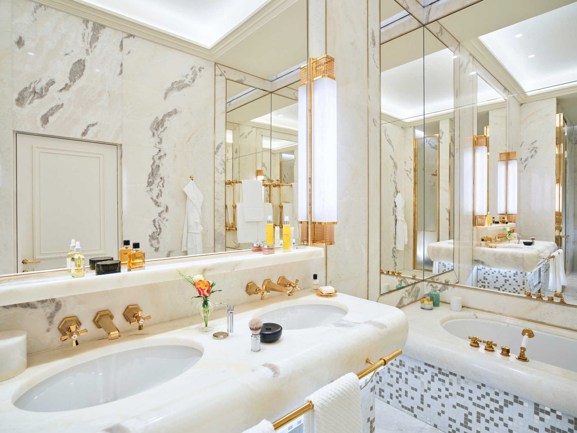 Bagno della Dolce Vita Suite a Hotel Eden Roma