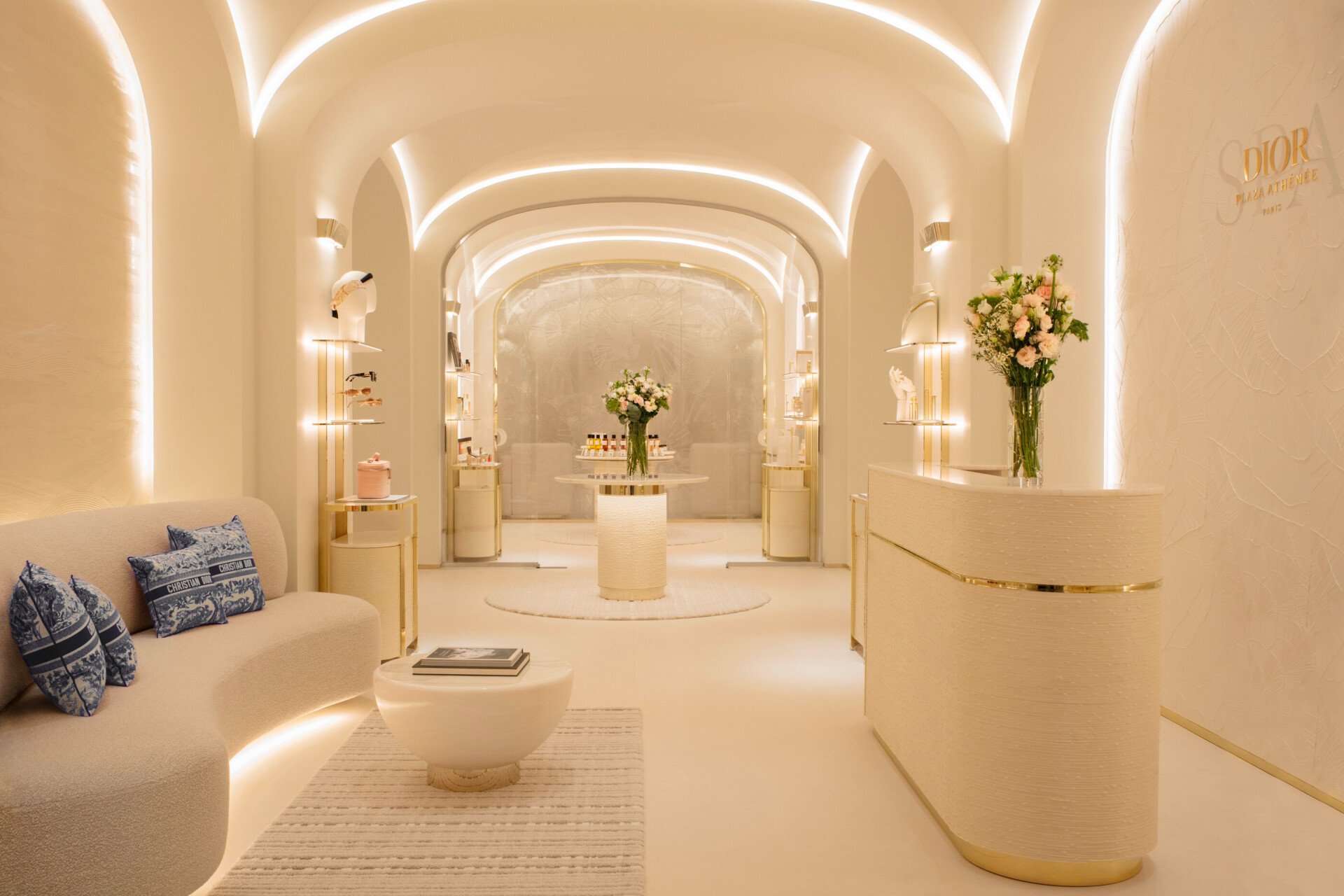 Photo de l'entrée du Dior Spa Plaza Athenee