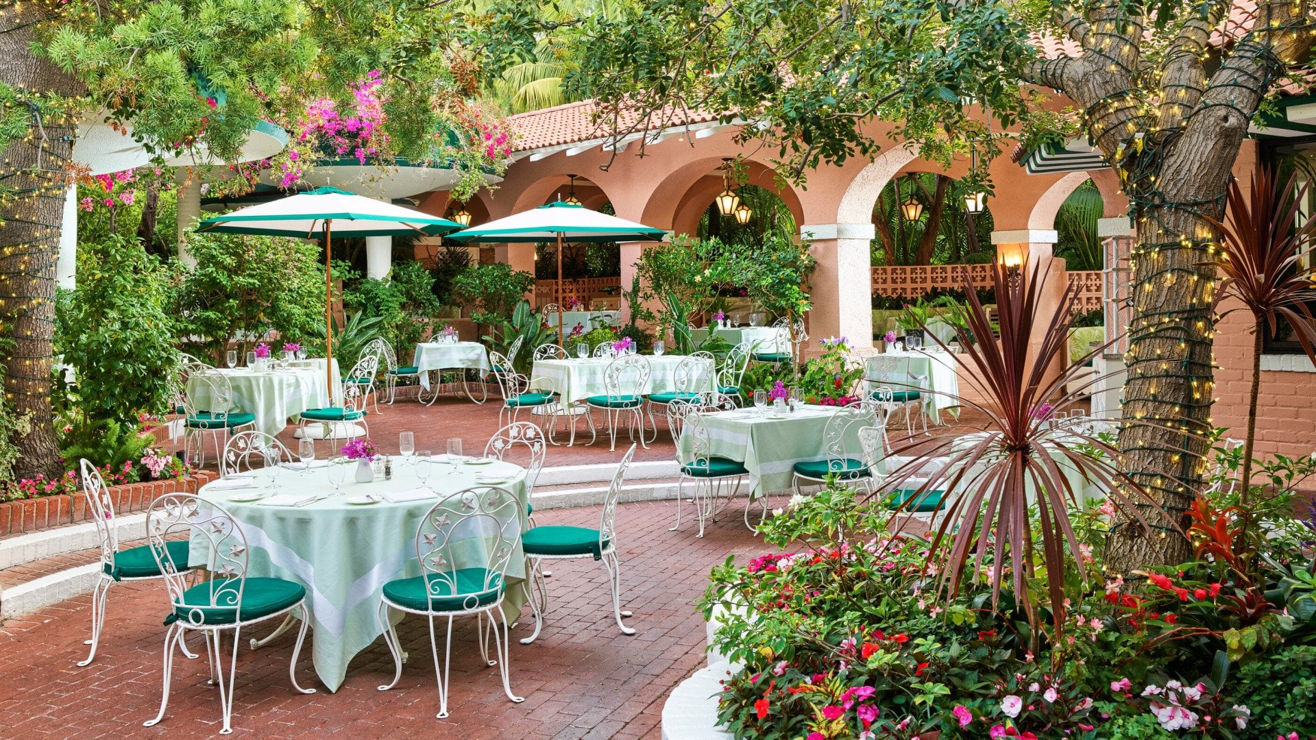 Polo Lounge Patio at The Beverly Hills Hotel 
