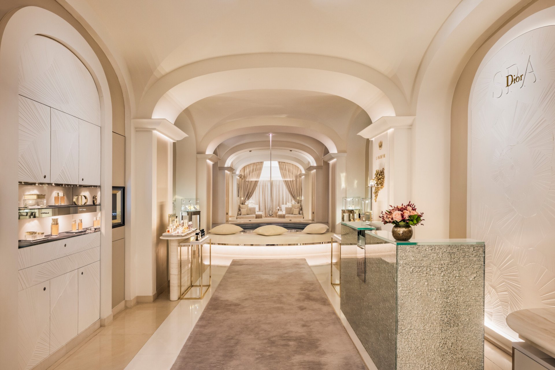 Photo of Dior Spa Plaza Athénée's entrance at Hôtel Plaza Athénée, Paris