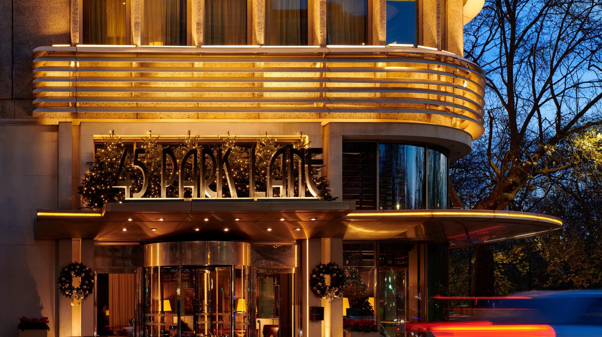 45 Park Lane Festive decorations