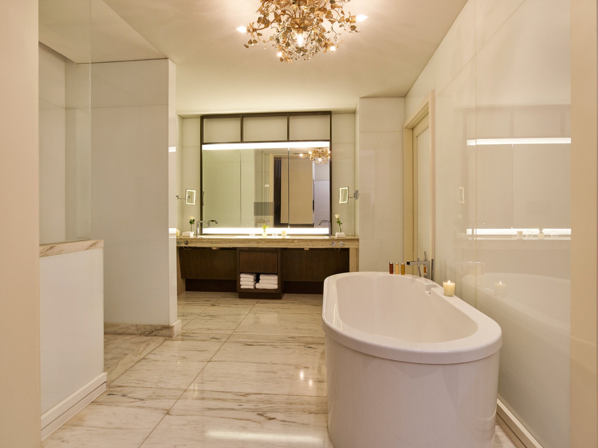 Loft studio bathroom 