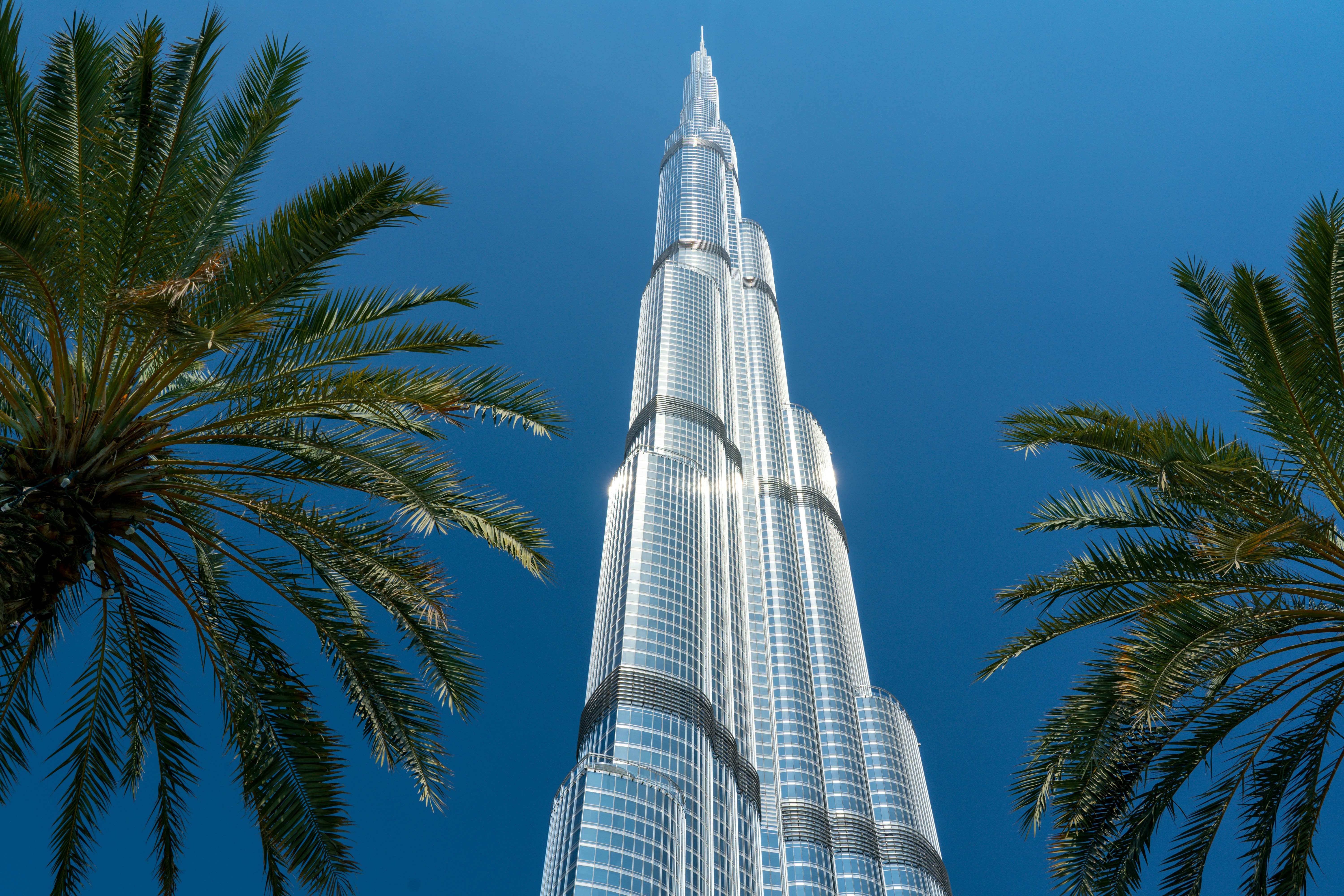 Burj Khalifa from the bottom