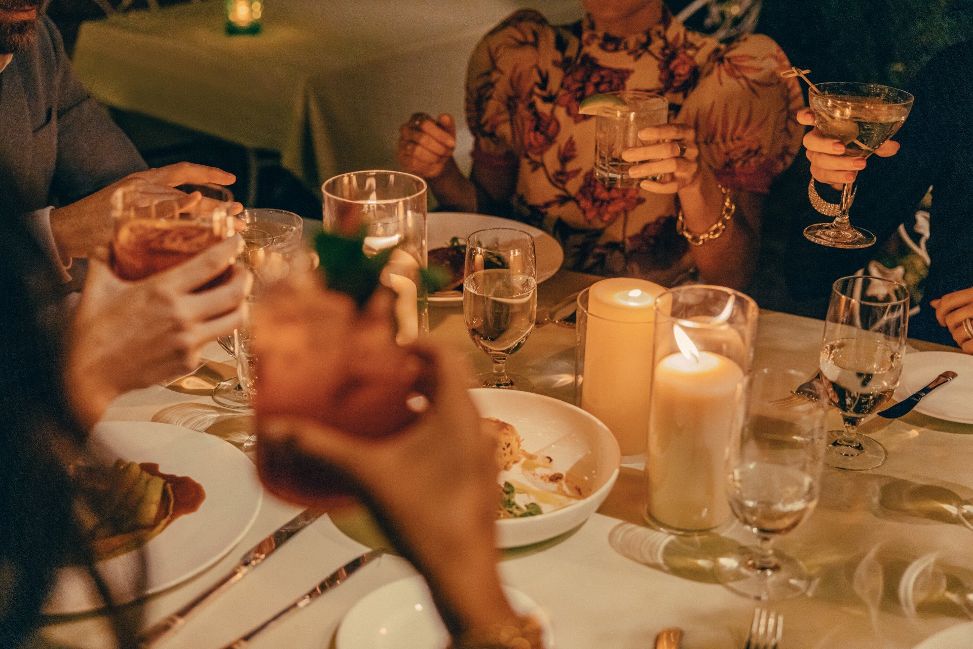 Dining in the Polo Lounge, The Beverly Hills Hotel, Beverly Hills 