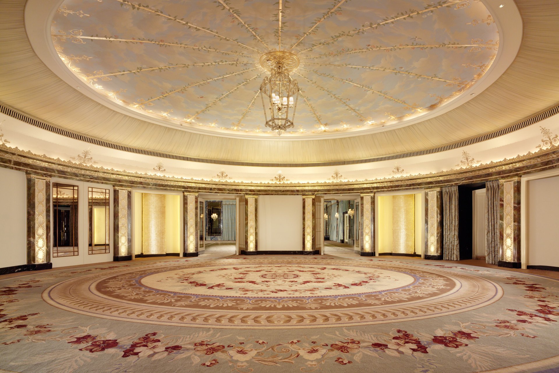 The Dorchester-Gold and Silver Room, space shot, unique event room