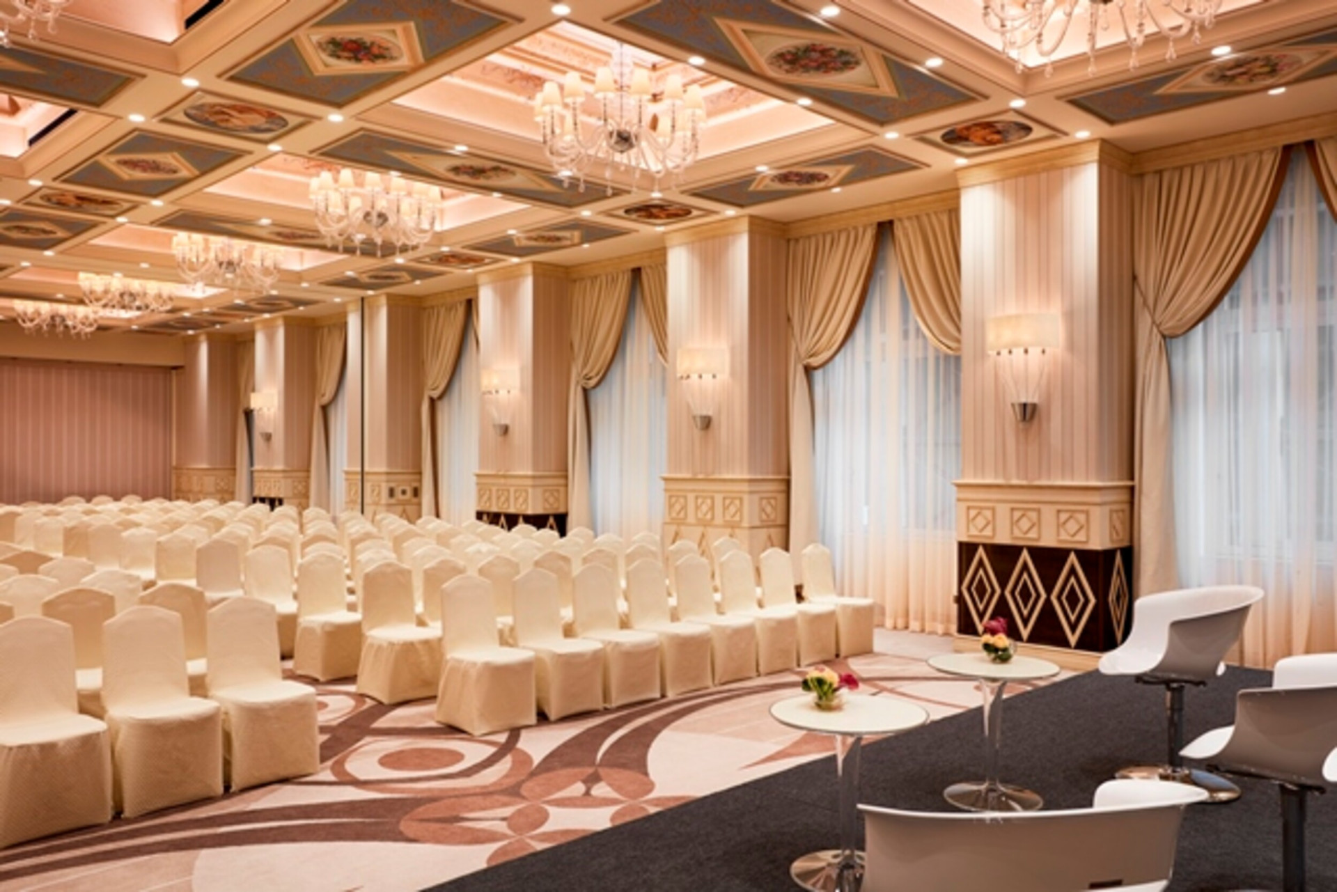 Sala Galilei con set up a platea