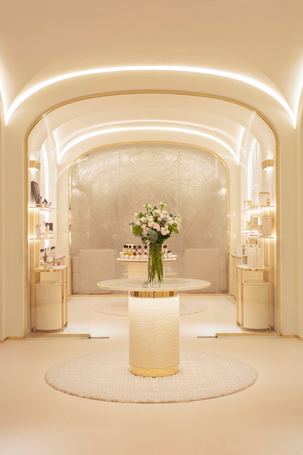 Visuel de la boutique du Dior Spa Plaza Athénée, à Paris