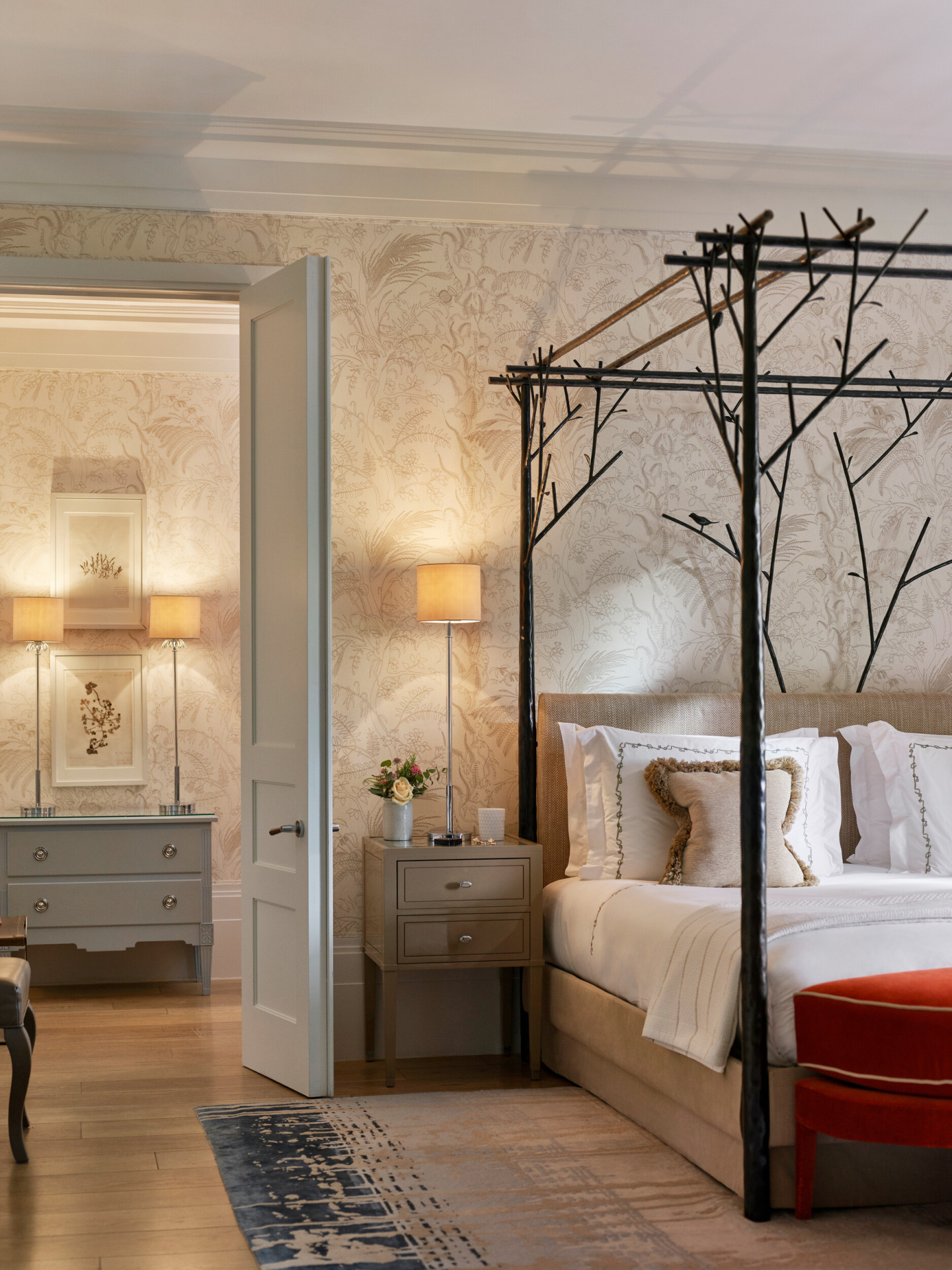 Coworth Park-Mansion House Premium Suite