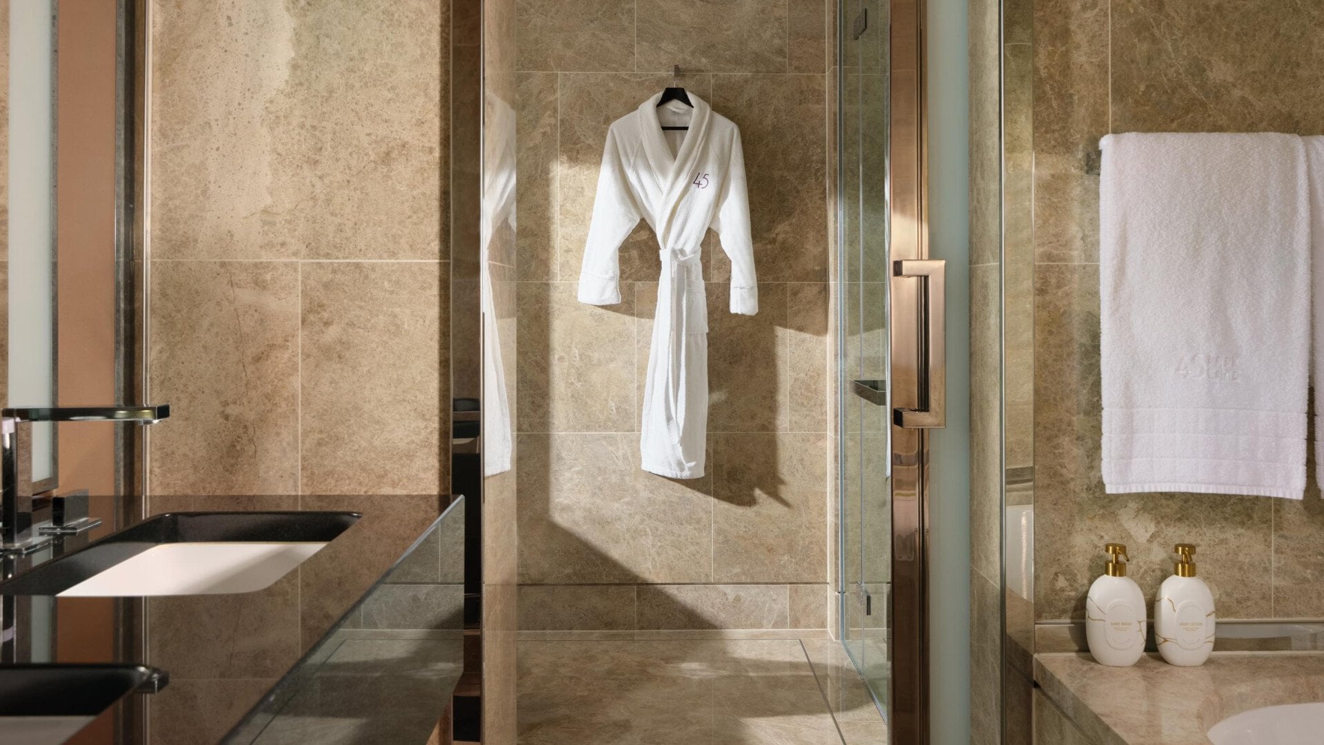 Hyde Park Studio at 45 Park Lane