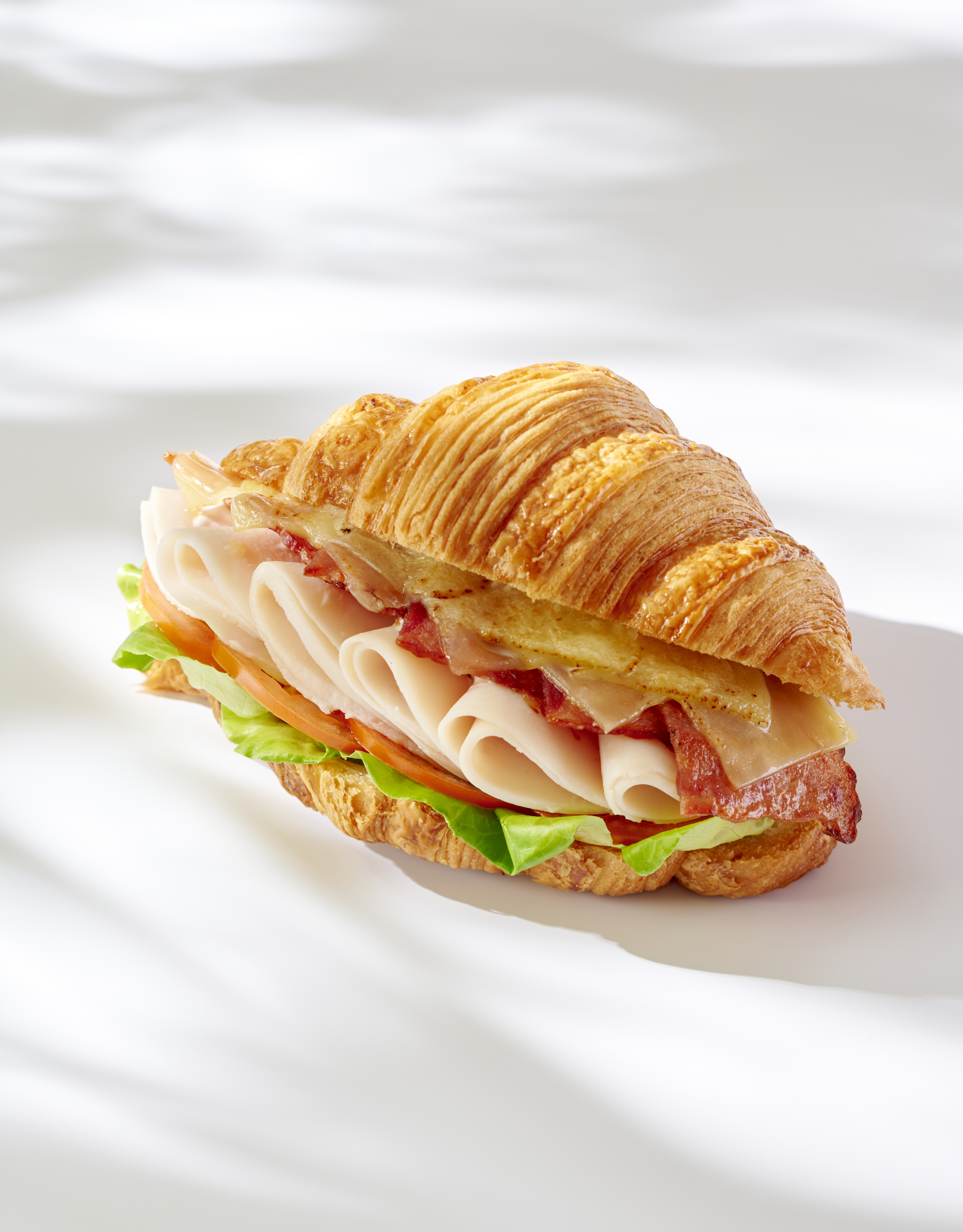 A close up in the BLT sandwich