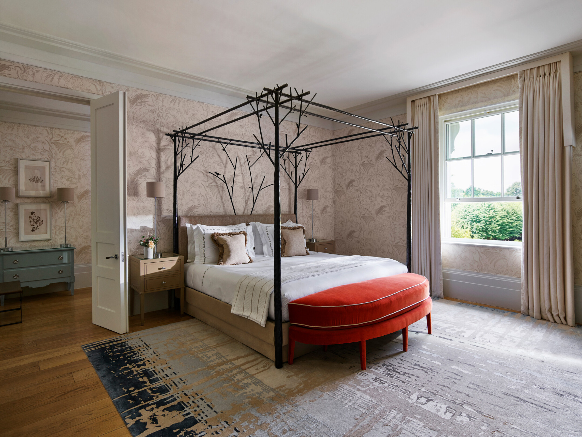 Coworth Park-Mansion House Premium Suite