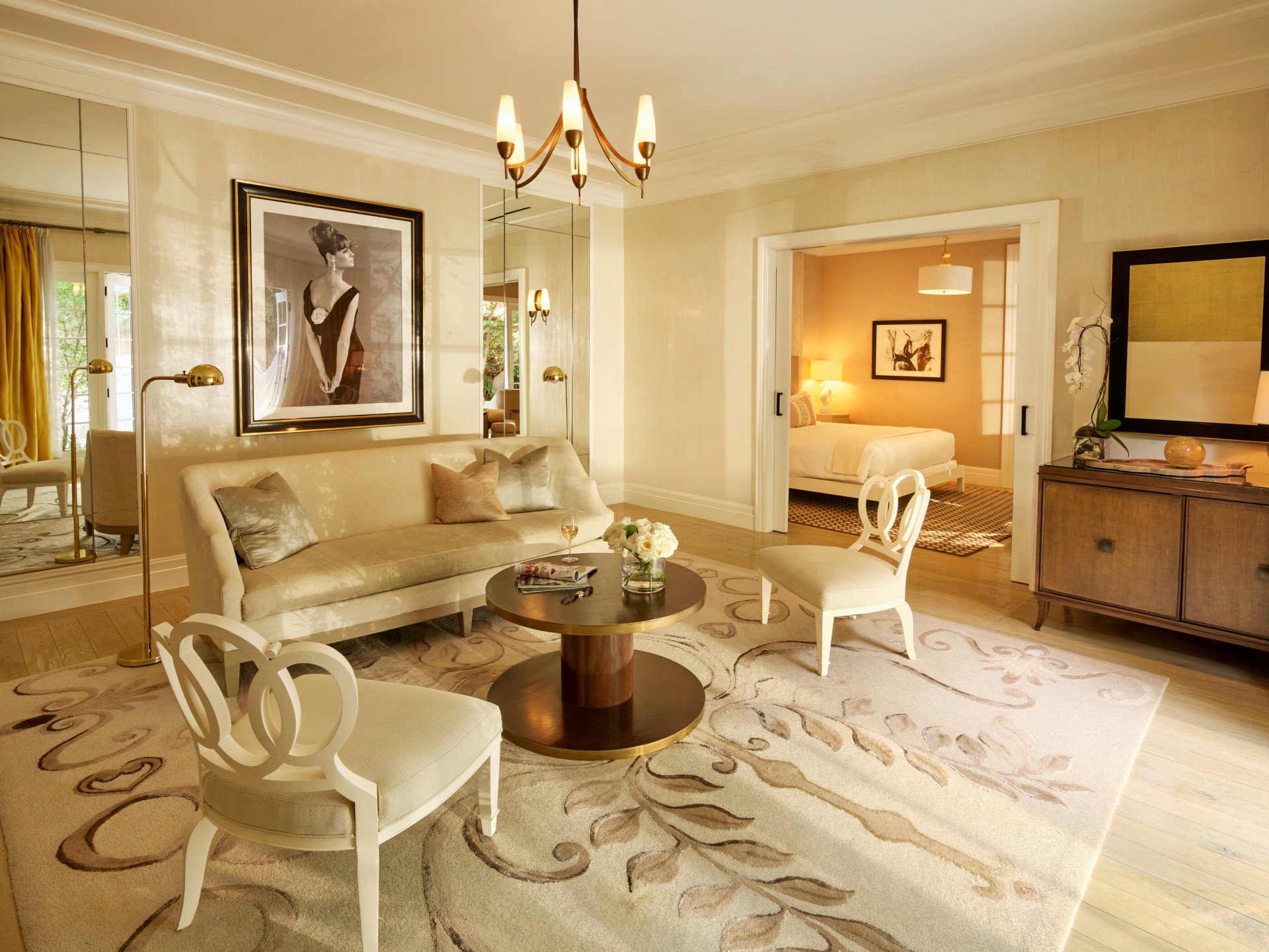 Grace Kelly Suite living room 