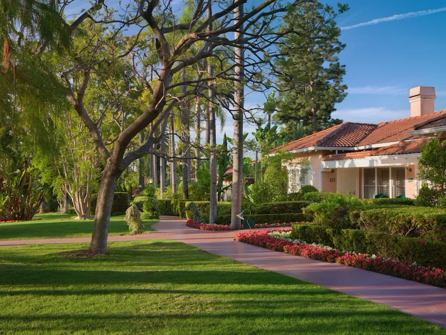 Bungalow gardens exterior