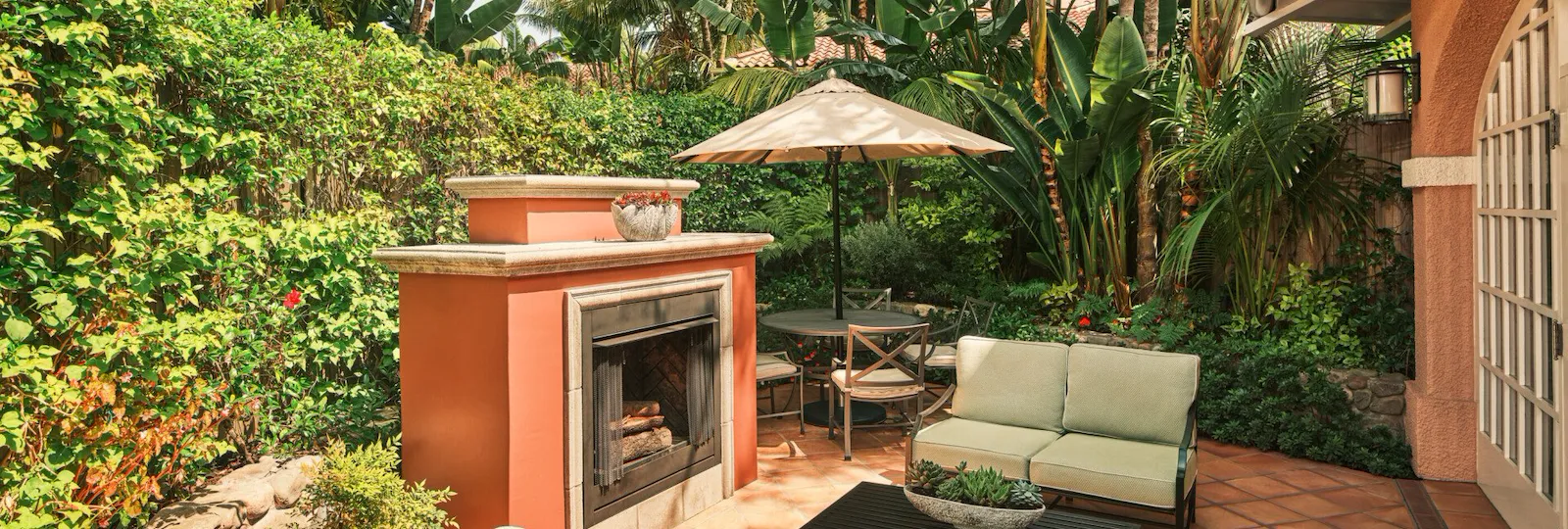 Bungalow 22A patio